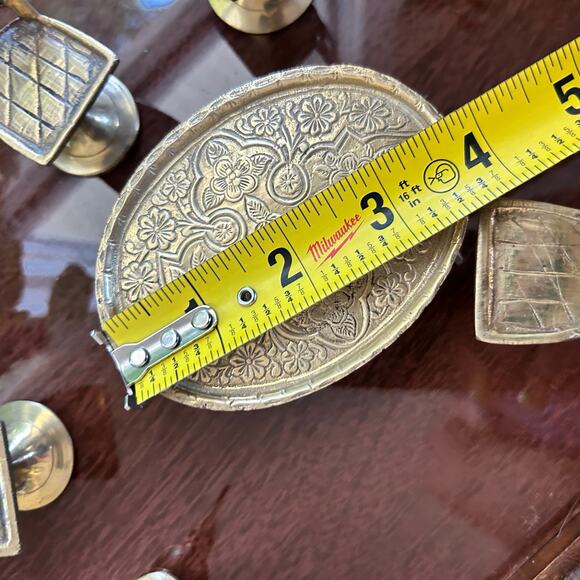 Vintage Brass Maharaja Dining Table Chair Set Showpiece – Intricate Miniatures - Picture 13 of 16